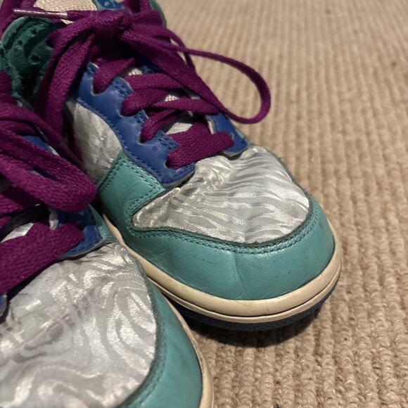 Women’s Nike SB 6.0 Dunk Low 2009 Zebra Purple Teal 314141-400 Sz 6 Skate Shoes - Picture 3 of 11